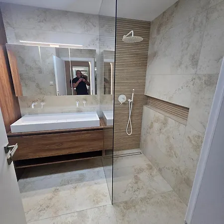 365 Aupark Апартаменты *