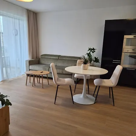Appartamento 365 Aupark Piest'any